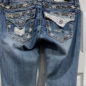 Size 26 MissMe jeans.